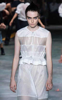 Paris Fashion Week Women s Wear SPRING SUMMER 2027 Collection by ALAINPAUL, October 1, 2026, photography by Sylvie Lefort, MAXPPP 01 10 2026 @Sylvie Lefort Photography MAXPPP 10 01 26 Models showcase designs from the ALAINPAUL Women’s Spring Summer 2027 collection during Paris Fashion Week in Paris, France, October 1, 2026. The Women’s collections were presented from September 28 to October 6, 26  Copyright: xMAXPPPxsylviexlefortxphotographyx LFR202610019437 LFR202610019437