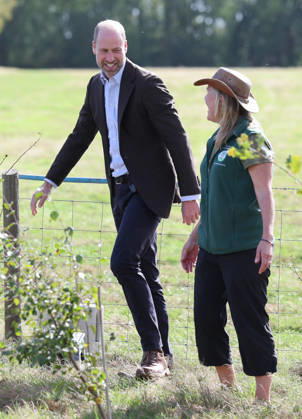 The Prince Of Wales Visits Monmouthshire And Herefordshire ABERGAVENNY, WALES - OCTOBER 01: Prince William, Prince Of Wales laughs with Kate Beavan from Great Tre-rhew Farm, a local farming family, who have partnered with the charity Stump Up For Trees, to use their land for upstream flooding interventions and the charity s goal of planting one million native trees across South Wales, at White Castle Farm on October 01, 2026 in Abergavenny, Wales. The Prince of Wales visited the region to meet with those tackling the threat of flooding caused by extreme weather conditions., Credit:Chris Jackson PA ROTA - B68 Avalon United Kingdom, Wales, Abergavenny Copyright: xChrisxJacksonx xPAxROTAx-xB68x xAvalonx 1139841013