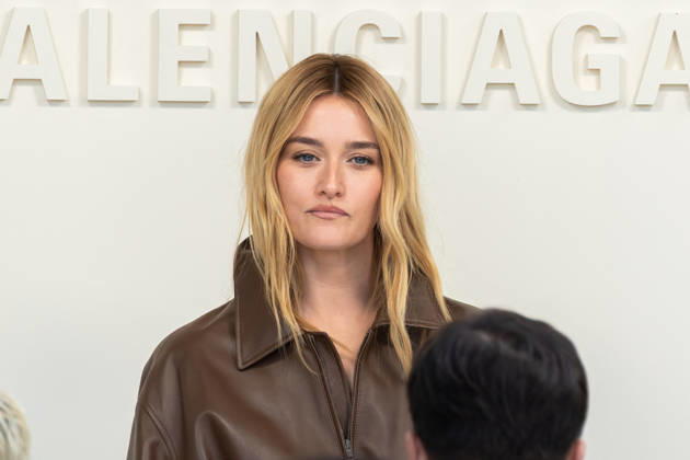 PFW - Balenciaga - Arrivals NB Sarah Pidgeon arrived at the Balenciaga Womenswear Spring Summer 2027 show as part of Paris Fashion Week on October 01, 2026 in Paris, France. Photo by Nasser Berzane ABACAPRESS.COM Paris France  Copyright: xBerzanexNasser ABACAx