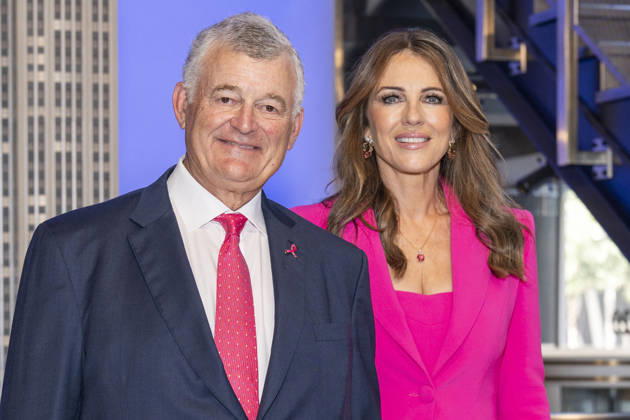 October 1, 2026, New York, New York, USA: WILLIAM P. LAUDER and ELIZABETH HURLEY visit the Empire State Building in New York to honor Breast Cancer Awareness Month and the Breast Cancer Campaign with The Estee Lauder Company. 1 October 2026 New York USA  - ZUMAa265 20261001_zep_a265_042 Copyright: xEricxAcquayex