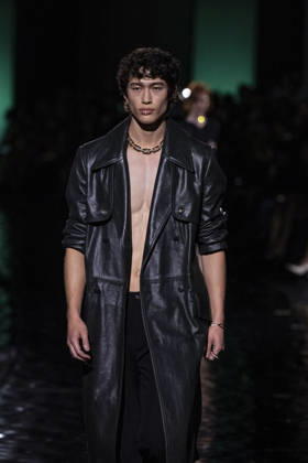 Messika’s Terres de Contrastes fashion show, held alongside the Spring Summer 2027 Ready-to-Wear collections during Paris Fashion Week (PFW) on October 1, 2026, in Paris, France. Messika’s Terres de Contrastes fashion show on the sidelines of the Spring Summer 2027 Ready-to-Wear collections during Paris Fashion Week (PFW) on October 1, 2026, in Paris, France Copyright: xAgencex xBestimagexAgencex xBestimagex