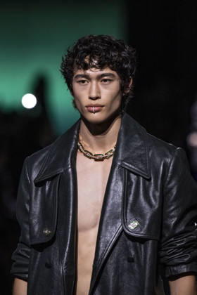 Messika’s Terres de Contrastes fashion show, held alongside the Spring Summer 2027 Ready-to-Wear collections during Paris Fashion Week (PFW) on October 1, 2026, in Paris, France. Messika’s Terres de Contrastes fashion show on the sidelines of the Spring Summer 2027 Ready-to-Wear collections during Paris Fashion Week (PFW) on October 1, 2026, in Paris, France Copyright: xAgencex xBestimagexAgencex xBestimagex