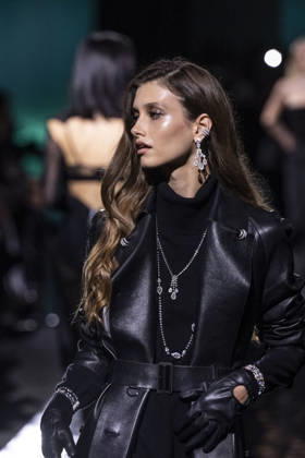 Messika’s Terres de Contrastes fashion show, held alongside the Spring Summer 2027 Ready-to-Wear collections during Paris Fashion Week (PFW) on October 1, 2026, in Paris, France. Messika’s Terres de Contrastes fashion show held on the sidelines of the Spring Summer 2027 Ready-to-Wear collections during Paris Fashion Week (PFW) on October 1, 2026, in Paris, France  Copyright: xAgencex xBestimagexAgencex xBestimagex