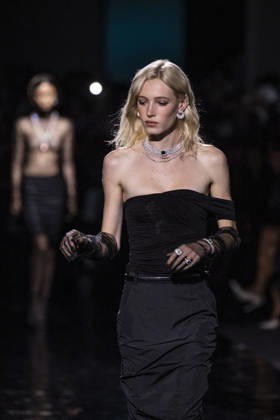Messika’s Terres de Contrastes fashion show, held alongside the Spring Summer 2027 Ready-to-Wear collections during Paris Fashion Week (PFW) on October 1, 2026, in Paris, France. Messika’s Terres de Contrastes fashion show held on the sidelines of the Spring Summer 2027 Ready-to-Wear collections during Paris Fashion Week (PFW) on October 1, 2026, in Paris, France  Copyright: xAgencex xBestimagexAgencex xBestimagex