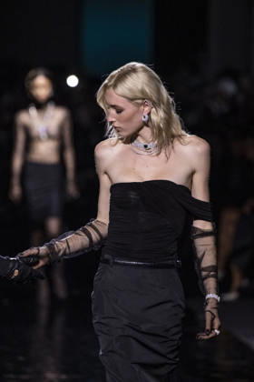 Messika’s Terres de Contrastes fashion show, held alongside the Spring Summer 2027 Ready-to-Wear collections during Paris Fashion Week (PFW) on October 1, 2026, in Paris, France. Messika’s Terres de Contrastes fashion show held on the sidelines of the Spring Summer 2027 Ready-to-Wear collections during Paris Fashion Week (PFW) on October 1, 2026, in Paris, France  Copyright: xAgencex xBestimagexAgencex xBestimagex