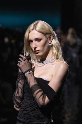 Messika’s Terres de Contrastes fashion show, held alongside the Spring Summer 2027 Ready-to-Wear collections during Paris Fashion Week (PFW) on October 1, 2026, in Paris, France. Messika’s Terres de Contrastes fashion show held on the sidelines of the Spring Summer 2027 Ready-to-Wear collections during Paris Fashion Week (PFW) on October 1, 2026, in Paris, France  Copyright: xAgencex xBestimagexAgencex xBestimagex