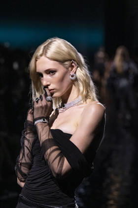Messika’s Terres de Contrastes fashion show, held alongside the Spring Summer 2027 Ready-to-Wear collections during Paris Fashion Week (PFW) on October 1, 2026, in Paris, France. Messika’s Terres de Contrastes fashion show held on the sidelines of the Spring Summer 2027 Ready-to-Wear collections during Paris Fashion Week (PFW) on October 1, 2026, in Paris, France  Copyright: xAgencex xBestimagexAgencex xBestimagex