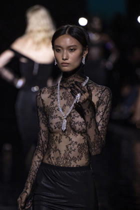 Messika’s Terres de Contrastes fashion show, held alongside the Spring Summer 2027 Ready-to-Wear collections during Paris Fashion Week (PFW) on October 1, 2026, in Paris, France. Messika’s Terres de Contrastes fashion show held on the sidelines of the Spring Summer 2027 Ready-to-Wear collections during Paris Fashion Week (PFW) on October 1, 2026, in Paris, France  Copyright: xAgencex xBestimagexAgencex xBestimagex