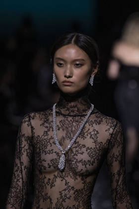 Messika’s Terres de Contrastes fashion show, held alongside the Spring Summer 2027 Ready-to-Wear collections during Paris Fashion Week (PFW) on October 1, 2026, in Paris, France. Messika’s Terres de Contrastes fashion show held on the sidelines of the Spring Summer 2027 Ready-to-Wear collections during Paris Fashion Week (PFW) on October 1, 2026, in Paris, France  Copyright: xAgencex xBestimagexAgencex xBestimagex