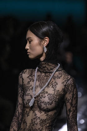 Messika’s Terres de Contrastes fashion show, held alongside the Spring Summer 2027 Ready-to-Wear collections during Paris Fashion Week (PFW) on October 1, 2026, in Paris, France. Messika’s Terres de Contrastes fashion show held on the sidelines of the Spring Summer 2027 Ready-to-Wear collections during Paris Fashion Week (PFW) on October 1, 2026, in Paris, France  Copyright: xAgencex xBestimagexAgencex xBestimagex