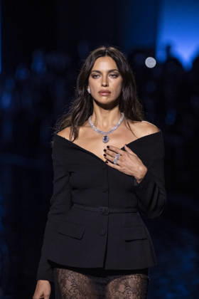 Irina Shayk at the Messika Terres de Contrastes fashion show on the sidelines of the Spring Summer 2027 Ready-to-Wear collections during Paris Fashion Week (PFW) on October 1, 2026, in Paris, France. Messika’s Terres de Contrastes fashion show on the sidelines of the Spring Summer 2027 Ready-to-Wear collections during Paris Fashion Week (PFW) on October 1, 2026, Paris, France  Copyright: xAgencex xBestimagexAgencex xBestimagex