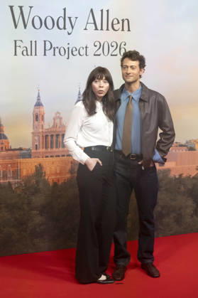 Alexi Wasser und Peter Vives beim offiziellen Empfang zum Drehstart des Woody Allen Fall Project 2026 in den Teatros del Canal. Madrid, 01.10.2026