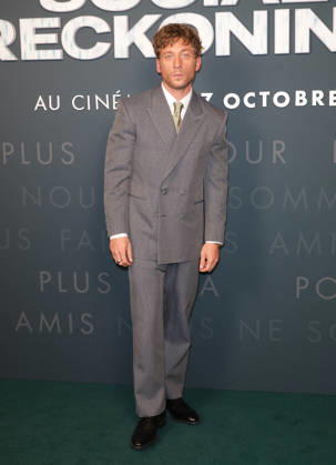 Jeremy Allen White Premiere of the film *The Social Reckoning* at the Pathé Palace cinema in Paris on October 1, 2026 Coadic Guirec Bestimage Premiere of the film *The Social Reckoning* at the Pathé Palace cinema in Paris on October 1, 2026 Paris, France  Copyright: xCOADICxGUIRECx xBESTIMAGExCOADICxGUIRECx xBESTIMAGEx