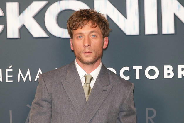 Jeremy Allen White Premiere of the film *The Social Reckoning* at the Pathé Palace cinema in Paris on October 1, 2026 Coadic Guirec Bestimage Premiere of the film *The Social Reckoning* at the Pathé Palace cinema in Paris on October 1, 2026 Paris, France  Copyright: xCOADICxGUIRECx xBESTIMAGExCOADICxGUIRECx xBESTIMAGEx