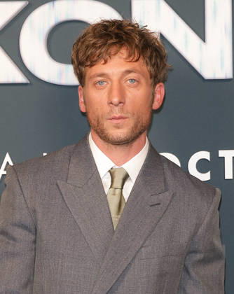 Jeremy Allen White Premiere of the film *The Social Reckoning* at the Pathé Palace cinema in Paris on October 1, 2026 Coadic Guirec Bestimage Premiere of the film *The Social Reckoning* at the Pathé Palace cinema in Paris on October 1, 2026 Paris, France  Copyright: xCOADICxGUIRECx xBESTIMAGExCOADICxGUIRECx xBESTIMAGEx
