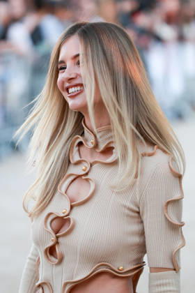 Xenia Adonts at the Schiaparelli Spring Summer 2027 Women’s Ready-to-Wear Collection fashion show during Paris Fashion Week (PFW) on October 1, 2026. Florian Lavielle, Bestimage. Schiaparelli’s Spring Summer 2027 Women’’s Ready-to-Wear Collection fashion show at Paris Fashion Week (PFW) on October 1, 2026, Paris, France  Copyright: xFlorianxLaviellex xBestimagexFlorianxLaviellex xBestimagex