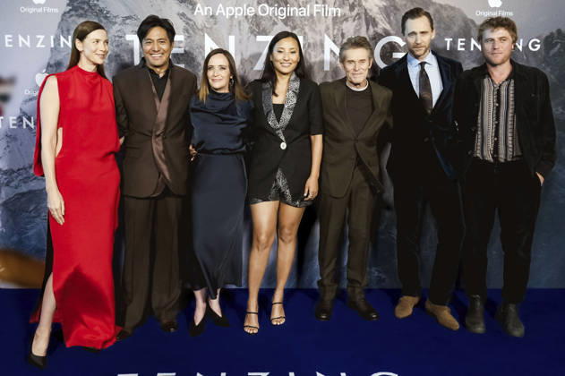 Caitriona Balfe, Genden Phuntsok, Jennifer Peedom, Thinley Lhamo, Willem Dafoe, Tom Hiddleston, und Johnny Flynn beim Gala Screening des Apple TV-Films Tenzing im Curzon, Mayfair. London, 01.10.2026