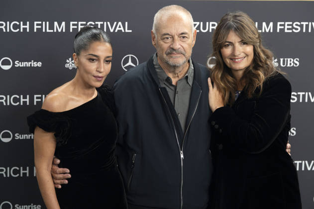 Leila Bekhti, Jean-Pierre Jeunet und Valerie Perrin bei der Premiere des Kinofilms Violette Violette oder Frisches Wasser für die Blumen auf dem 22. Zurich Film Festival im Corso. Zürich, 01.10.2026