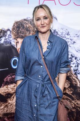 ABB FRAUWINKLER- Katharine Mehrling auf dem roten Teppich beim Special Screening des Kino Films Frau Winkler verlaesst das Haus im Cinema Parisl in Berlin 01.10.2026 Berlin Deutschland