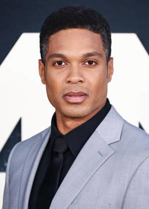 World Premiere Of Netflix s Animals WESTWOOD, LOS ANGELES, CALIFORNIA, USA - OCTOBER 01: Ray Fisher arrives at the World Premiere Of Netflix s Animals held at Westwood Village Theater on October 1, 2026 in Westwood, Los Angeles, California, United States. Westwood Westwood Village Theater California United States Copyright: xXavierxCollin ImagexPressxAgencyx