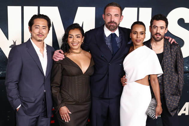 World Premiere Of Netflix s Animals WESTWOOD, LOS ANGELES, CALIFORNIA, USA - OCTOBER 01: Steven Yeun, Adriana Paz, Ben Affleck, Kerry Washington and Luis Gerardo Mendez arrive at the World Premiere Of Netflix s Animals held at Westwood Village Theater on October 1, 2026 in Westwood, Los Angeles, California, United States. Westwood Westwood Village Theater California United States Copyright: xXavierxCollin ImagexPressxAgencyx