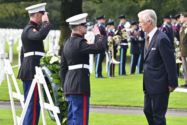 King Philippe - Filip of Belgium pictured during a royal visit to the World War II Commemoration at the American Military Cemetery in Henri-Chapelle, Plombieres, on Friday 2 October 2026. The ceremony pays tribute to the American veterans in attendance and to their fallen comrades-in-arms. It features testimonials, musical performances, and prayers, as well as a wreath-laying ceremony, a salute, and a flyover by U.S. aircraft.  ERICxLALMAND 188544514