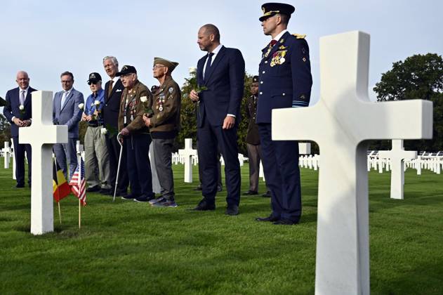 RECORD DATE NOT STATED US ambassador to Belgium Bill White; Prime Minister Bart De Wever; King Philippe - Filip of Belgium and Minister of Defence and Foreign Trade Theo Francken pictured during a royal visit to the World War II Commemoration at the American Military Cemetery in Henri-Chapelle, Plombieres, on Friday 2 October 2026. The ceremony pays tribute to the American veterans in attendance and to their fallen comrades-in-arms. It features testimonials, musical performances, and prayers, as well as a wreath-laying ceremony, a salute, and a flyover by U.S. aircraft.  ERICxLALMAND 188556003