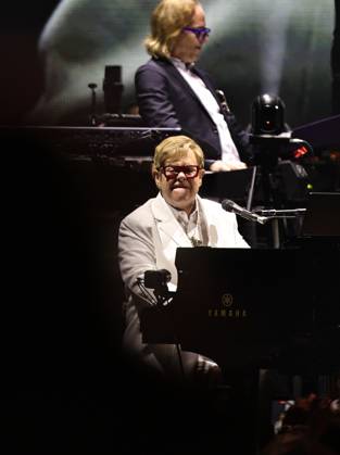 October 2, 2026, Ciudad De Mexico, Ciudad De Mexico, Mexico: TO - 53325 - Mexico City - 02 10 2026 - English singer-songwriter Elton John during his performance at Banorte Stadium in Mexico City part of his - Farewell Yellow Brick Road - farewell tour on a visit titled - Farewell to Mexico -.Clasos photo Ciudad De Mexico Mexico - ZUMAcs4_ 20261002_faa_cs4_097 Copyright: xAlfonsoxManzanox