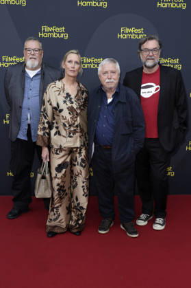 Dirk Kämper, Pamela Biermann, Wolf Biermann und Jens Meurer bei der Premiere des Dokumentarfilms Biermann auf dem 34. Filmfest Hamburg 2026 im Cinemaxx Dammtor. Hamburg, 02.10.2026