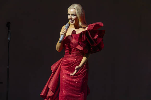 Katherine Jenkins performs at Bridgewater Hall Katherine Jenkins OBE performs at Bridgewater Hall, Manchester, England, on the first night of her 25th Anniversary Tour, Credit:Mike Gray MIKE GRAY - B4227 Avalon  Copyright: xMikexGrayx xMIKExGRAYx-xB4227x xAvalonx 1140146560