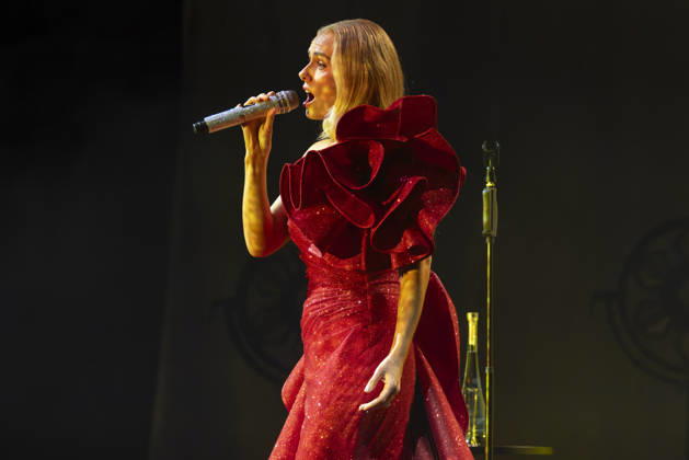 Katherine Jenkins performs at Bridgewater Hall Katherine Jenkins OBE performs at Bridgewater Hall, Manchester, England, on the first night of her 25th Anniversary Tour, Credit:Mike Gray MIKE GRAY - B4227 Avalon  Copyright: xMikexGrayx xMIKExGRAYx-xB4227x xAvalonx 1140146657