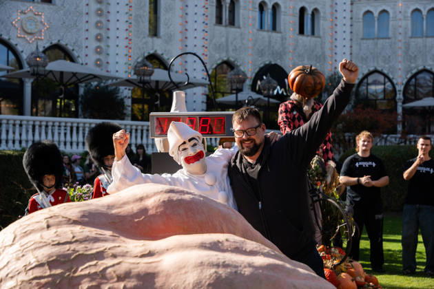 Danish Championship in Giant Pumpkins Revealed Peter Holst Olsen from Naestved and his giant pumpkin weighing 1198 kg wins the Danish Championship in Giant Pumpkins in Tivoli, Copenhagen on Saturday, October 3, 2026. (Photo: Emil Nicolai Helms Scanpix 2026) , Copenhagen Denmark Copyright: EmilxNicolaixHelmsx spdk20261003-132514-L