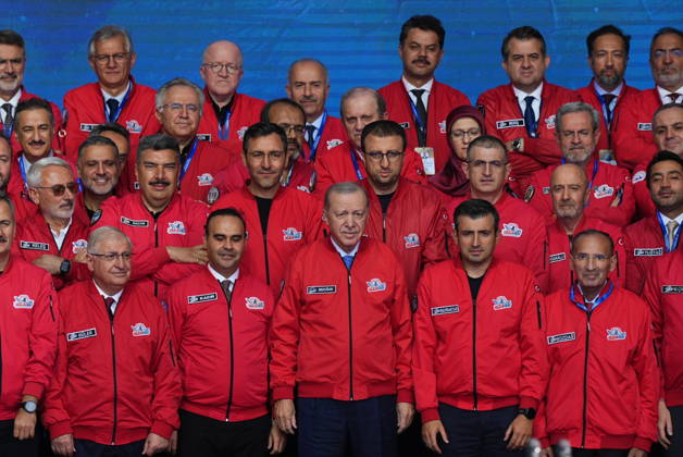 Turkish President Recep Tayyip Erdogan in TEKNOFEST Southeast Sanliurfa SANLIURFA, TURKIYE - OCTOBER 03 : Turkish President Recep Tayyip Erdogan attends the Aviation, Space and Technology Festival (TEKNOFEST) Southeast at Sanliurfa GAP Airport in Sanliurfa, Turkiye on October 03, 2026. Bunyamin Celik Anadolu Sanliurfa Turkey. Editorial use only. Please get in touch for any other usage.  Copyright: x2026xAnadoluxBunyaminxCelikx