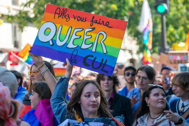 Thousands March During Pride Parade - Paris Thousands of people march from Place d Italie to Bastille during the Pride Parade to defend the rights of LGBTQ+ individuals in Paris, France on October 3, 2026. Photo by Denis Prezat ABACAPRESS.COM Paris France  Copyright: xPrezatxDenis ABACAx