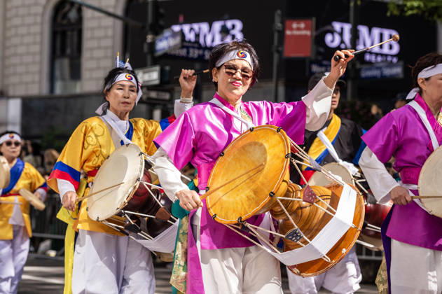 October 3, 2026, New York, New York, USA: Participants at the 2026 NYC Korean Parade play drums in traditional garb. New York USA - ZUMAh214 20261003_znp_h214_039 Copyright: xSDxHerzogx