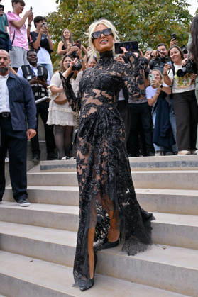 PFW Elie Saab Outside Arrivals Paris Hilton arriving at the Elie Saab show during Paris Fashion Week, in Paris, France on 3 October 2026. Photo by Julien Reynaud APS-Medias ABACAPRESS.COM Paris France  Copyright: xReynaudxJulien APS-Medias ABACAx