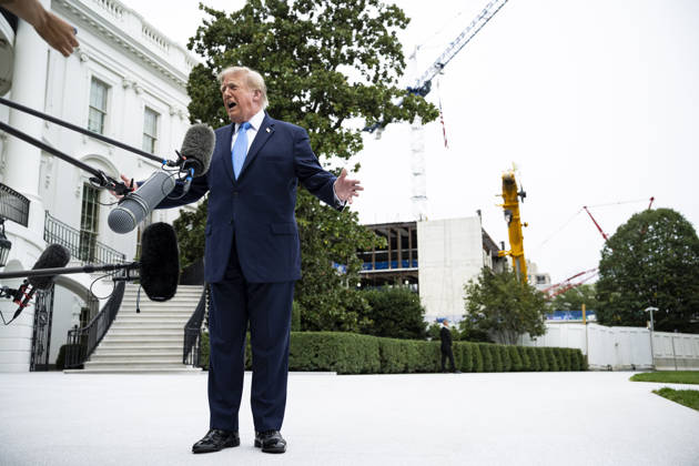 October 3, 2026, Washington, District Of Columbia, USA: United States President Donald J Trump speaks to members of the media before boarding Marine One on the South Lawn of the White House, in Washington, DC, USA, 3 October 2026. President Trump is traveling to Ohio for a rally as he campaigns with Republican Party candidates before midterm elections Washington USA  - ZUMAs152 20261003_faa_s152_024 Copyright: xGraemexSloan-PoolxviaxCNPx