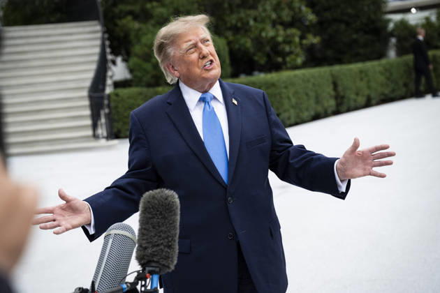 October 3, 2026, Washington, District Of Columbia, USA: United States President Donald J Trump speaks to members of the media before boarding Marine One on the South Lawn of the White House, in Washington, DC, USA, 3 October 2026. President Trump is traveling to Ohio for a rally as he campaigns with Republican Party candidates before midterm elections Washington USA  - ZUMAs152 20261003_faa_s152_033 Copyright: xGraemexSloan-PoolxviaxCNPx