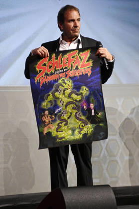 Peter Rütten bei der Weltpremiere der ersten Folge der neuen SchleFaZ-Staffel auf Großbildleinwand Geisterjäger John Sinclair - Die Dämonenhochzeit im Ernst-Reuter-Saal. Berlin, 03.10.2026