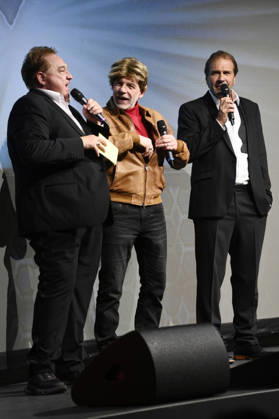 Oliver Kalkofe, Dietmar Wunder und Peter Rütten bei der Weltpremiere der ersten Folge der neuen SchleFaZ-Staffel auf Großbildleinwand Geisterjäger John Sinclair - Die Dämonenhochzeit im Ernst-Reuter-Saal. Berlin, 03.10.2026