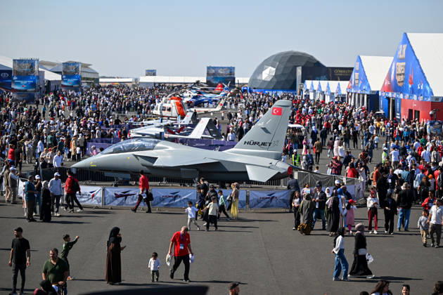TEKNOFEST Southeast in Turkiye s Sanliurfa SANLIURFA, TURKIYE - OCTOBER 04: Visitors view HURJET, Turkiye s domestically developed jet trainer and light attack aircraft, on display during TEKNOFEST at Sanliurfa GAP Airport in Sanliurfa, Turkiye, on October 04, 2026. The festival is organized by the Turkish Ministry of Industry and Technology and the T3 Foundation, with Anadolu serving as its Global Communication Partner. Adsiz Gunebakan Anadolu Sanliurfa Turkey. Editorial use only. Please get in touch for any other usage.  Copyright: x2026xAnadoluxAdsizxGunebakanx