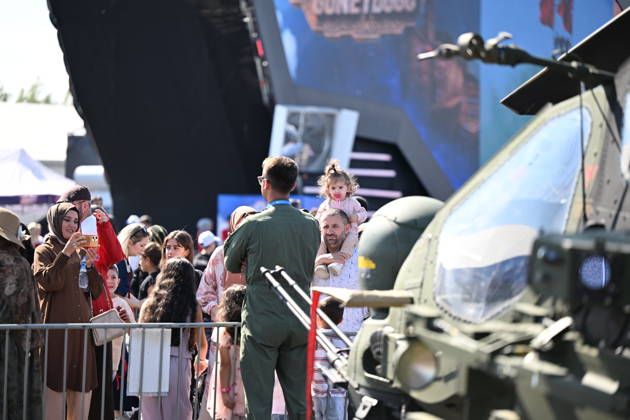 TEKNOFEST Southeast in Turkiye s Sanliurfa SANLIURFA, TURKIYE - OCTOBER 04: Visitors attend the Aviation, Space and Technology Festival (TEKNOFEST), world s largest aviation, space, and technology festival at the Sanliurfa GAP Airport for its 15th edition in Sanliurfa, Turkiye on October 4, 2026. The festival is organized by the Turkish Ministry of Industry and Technology and the T3 Foundation, with Anadolu serving as its Global Communication Partner. Adsiz Gunebakan Anadolu Sanliurfa Turkey. Editorial use only. Please get in touch for any other usage.  Copyright: x2026xAnadoluxAdsizxGunebakanx