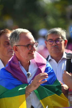 Politics At Paris Pride March - France Emmanuel Gregoire, Mayor of Paris, attends the Pride Parade to defend the rights of LGBTQ individuals, marching from Place d Italie to Bastille in Paris, France on October 3, 2026 Photo Ait Adjedjou Karim ABACAPRESS.COM Paris France  Copyright: xAitxAdjedjouxKarim ABACAx
