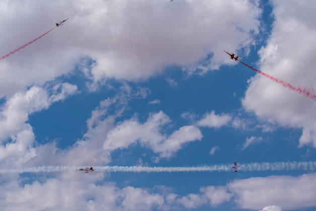 TEKNOFEST Southeast in Turkiye s Sanliurfa SANLIURFA, TURKIYE - OCTOBER 4: The Turkish Stars aerobatic team performs an air show during during TEKNOFEST Southeast, world s largest aviation, space, and technology festival at Sanliurfa GAP Airport in Sanliurfa, Turkiye, on October 4, 2026. Arman Onal Anadolu Sanliurfa Turkey. Editorial use only. Please get in touch for any other usage.  Copyright: x2026xAnadoluxArmanxOnalx