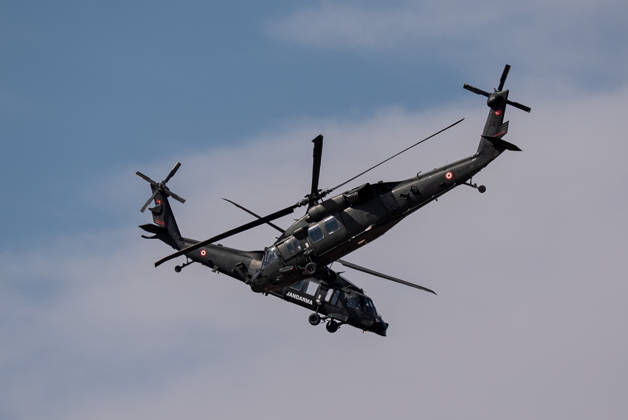 TEKNOFEST Southeast in Turkiye s Sanliurfa SANLIURFA, TURKIYE - OCTOBER 04: The Turkish Gendarmerie s Steel Wings perform a demonstration flight during the Aviation, Space and Technology Festival (TEKNOFEST) at Sanliurfa GAP Airport in Sanliurfa, Turkiye, on October 04, 2026. The festival is organized by the Turkish Ministry of Industry and Technology and the Turkiye Technology Team (T3) Foundation, with Anadolu serving as its Global Communication Partner. Arman Onal Anadolu Sanliurfa Turkey. Editorial use only. Please get in touch for any other usage.  Copyright: x2026xAnadoluxArmanxOnalx