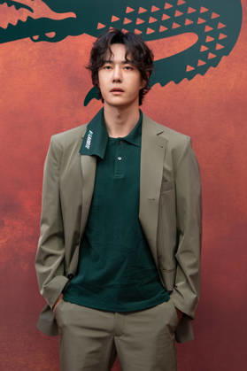PFW Lacoste - Photocall LZ Wang Yibo attends the Lacoste Womenswear Spring Summer 2027 show as part of Paris Fashion Week on October 4, 2026 at Roland Garros in Paris, France. Photo by Laurent Zabulon ABACAPRESS.COM  Copyright: xZabulonxLaurent ABACAx