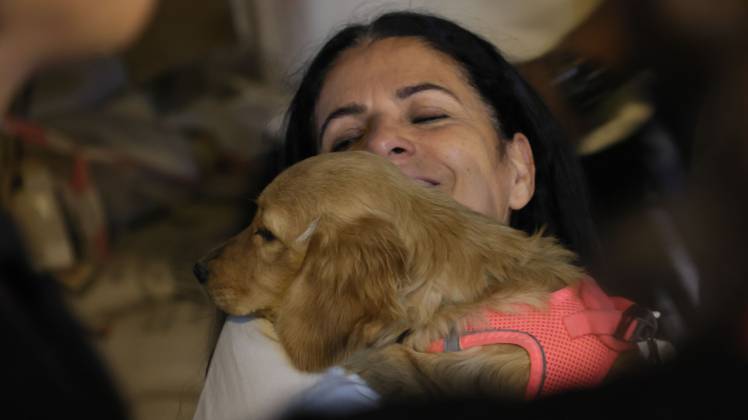 October 4, 2026, Izmir, To¼rkiye: IZMIR, TURKEY †OCTOBER 4, 2026: Animal rights activists staged a protest in Izmir on World Animal Protection Day, opposing the decision to round up and euthanize stray animals. Members of the Izmir Right to Life Advocates gathered in front of Alsancak Train Station in the Konak district and protested against the Law Amending the Animal Protection Act, which was passed by the Grand National Assembly of Turkey on July 30, 2024, published in the Official Gazette on August 2, 2024, and entered into force. Activists marched from Alsancak Station along Cyprus Martyrs Street before gathering in front of the To¼rkan Saylan Cultural Center. Chanting slogans including â€oeNo to your laws, let the anima - ZUMAq101 20261004_zna_q101_110 Copyright: xTurgayxKilicx