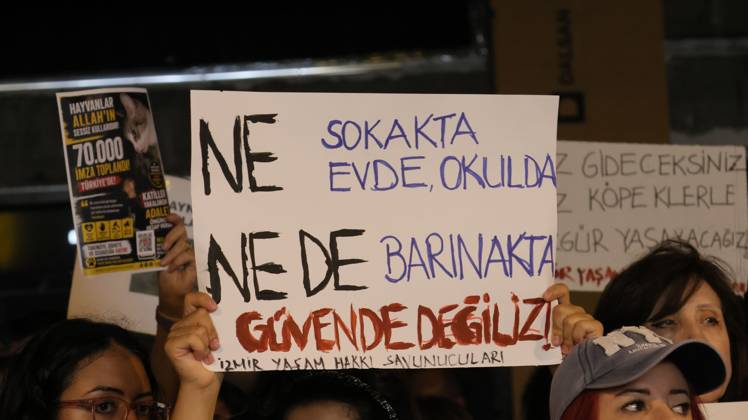 October 4, 2026, Izmir, To¼rkiye: IZMIR, TURKEY †OCTOBER 4, 2026: Animal rights activists staged a protest in Izmir on World Animal Protection Day, opposing the decision to round up and euthanize stray animals. Members of the Izmir Right to Life Advocates gathered in front of Alsancak Train Station in the Konak district and protested against the Law Amending the Animal Protection Act, which was passed by the Grand National Assembly of Turkey on July 30, 2024, published in the Official Gazette on August 2, 2024, and entered into force. Activists marched from Alsancak Station along Cyprus Martyrs Street before gathering in front of the To¼rkan Saylan Cultural Center. Chanting slogans including â€oeNo to your laws, let the anima - ZUMAq101 20261004_zna_q101_114 Copyright: xTurgayxKilicx