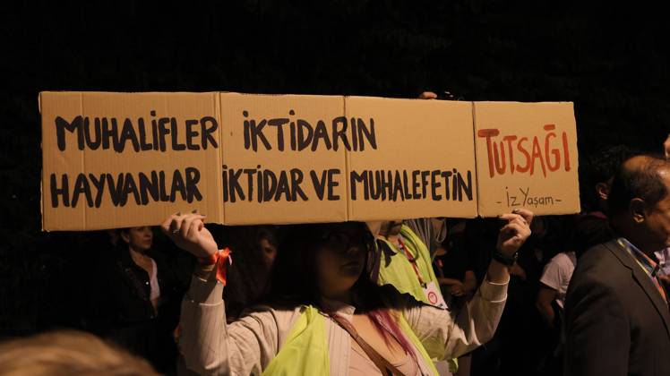 October 4, 2026, Izmir, To¼rkiye: IZMIR, TURKEY †OCTOBER 4, 2026: Animal rights activists staged a protest in Izmir on World Animal Protection Day, opposing the decision to round up and euthanize stray animals. Members of the Izmir Right to Life Advocates gathered in front of Alsancak Train Station in the Konak district and protested against the Law Amending the Animal Protection Act, which was passed by the Grand National Assembly of Turkey on July 30, 2024, published in the Official Gazette on August 2, 2024, and entered into force. Activists marched from Alsancak Station along Cyprus Martyrs Street before gathering in front of the To¼rkan Saylan Cultural Center. Chanting slogans including â€oeNo to your laws, let the anima - ZUMAq101 20261004_zna_q101_120 Copyright: xTurgayxKilicx