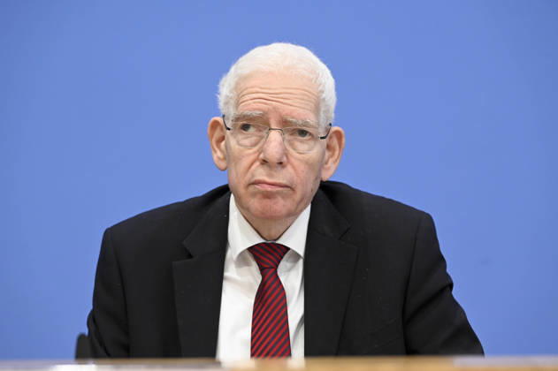 ABB BPK- Dr. Josef Schuster, Praesident des Zentralrats der Juden in Deutschlan Thema Vorstellung Entschieden gegen Antisemitismus Gutachten zum Gesetzentwurf zur Strafbarkeit der Leugnung des Existenzrechts Israels auf der BPK Bundespressekonferenz in Berlin am 01.10.2026 Berlin Deutschland